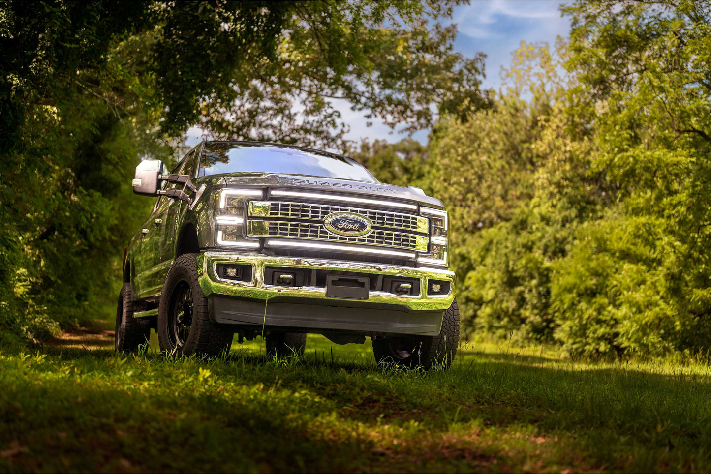 XBG LED Grille: Ford Super Duty (17-19) (Chrome Finish / White DRL)