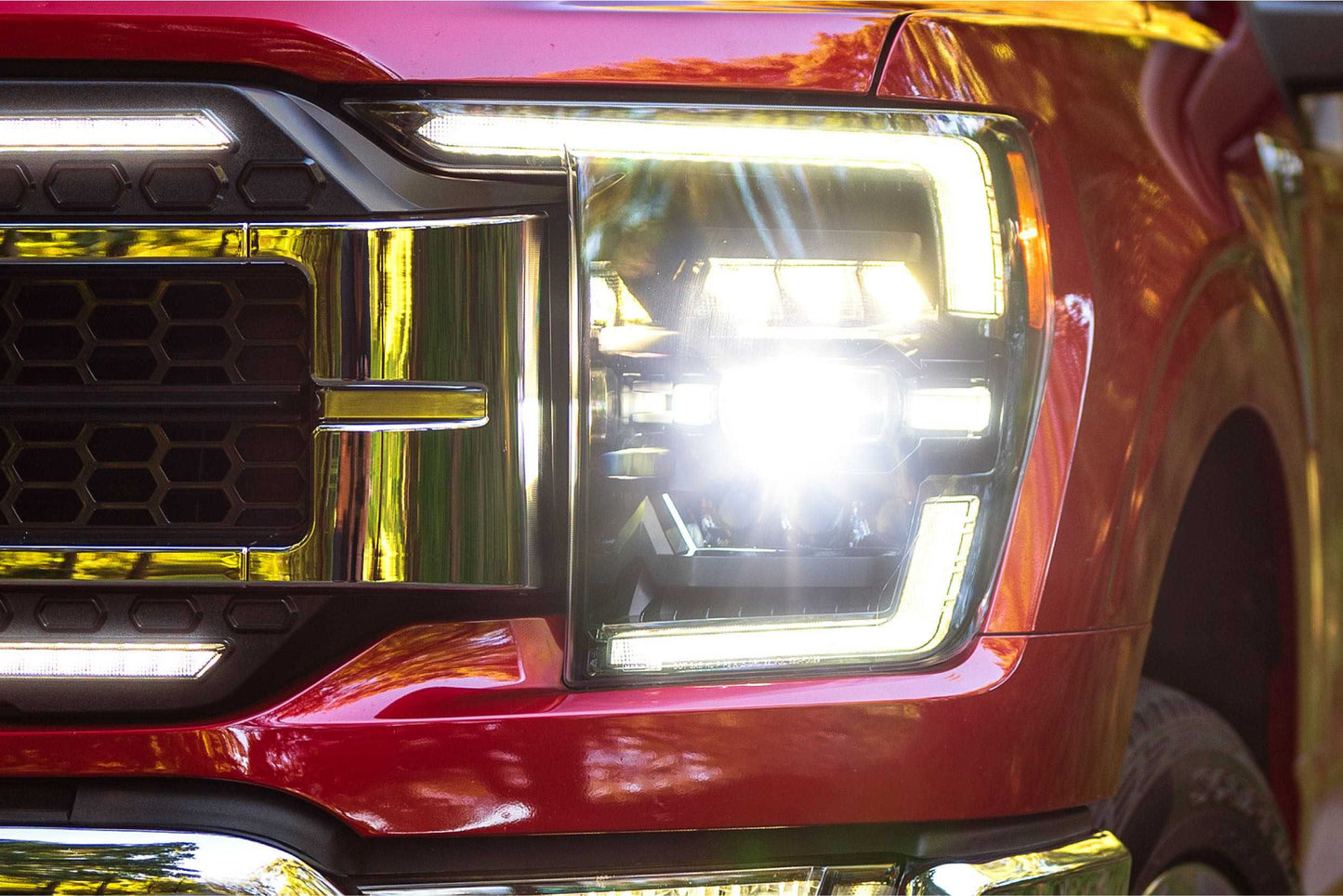 XB Headlights: Ford F150 (2021+)